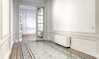 Gorgeous Space near Charles de Gaulle - Image 9