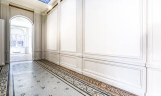 Gorgeous Space near Charles de Gaulle - Image 10