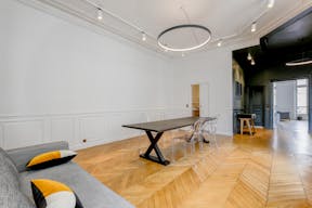 Gorgeous Place Vendôme Apartment - Image 4