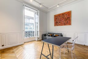 Gorgeous Place Vendôme Apartment - Image 6