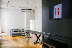 Gorgeous Place Vendôme Apartment - Image 7