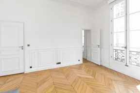 Gorgeous Place Vendôme Apartment - Image 18