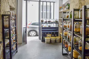 Tasteful Boutique in Le Marais - Image 1