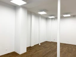 Gallery / Showroom space between Bastille and R�publique - Image 1