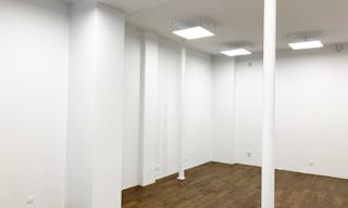 Gallery / Showroom space between Bastille and R�publique - Image 1