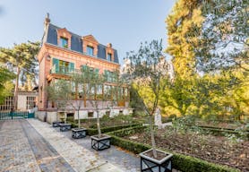 Sublime Apartment in the parisian suburb - Image 10