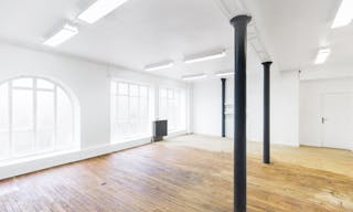 Showroom Near Arts et Métiers - Image 2