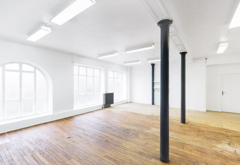 Showroom Near Arts et Métiers - Image 2