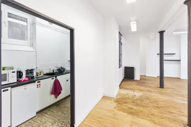 Showroom Near Arts et Métiers - Image 3