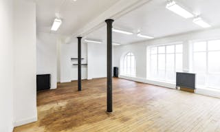 Showroom Near Arts et Métiers - Image 4