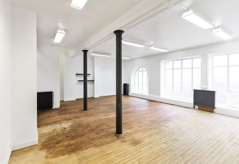 Showroom Near Arts et Métiers - Image 4