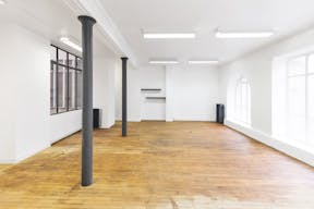 Showroom Near Arts et Métiers - Image 5