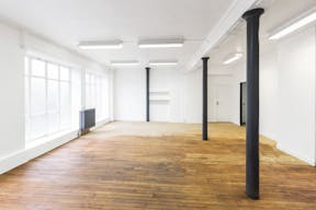 Showroom Near Arts et Métiers - Image 6