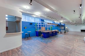 Sophisticated Space near République - Image 0