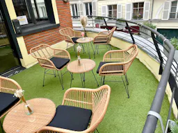 Sophisticated Space near République - Image 16