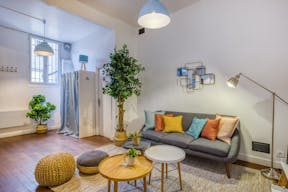 Unique Loft in Bastille - Image 4