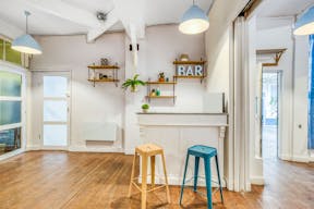 Unique Loft in Bastille - Image 6