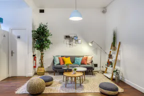 Unique Loft in Bastille - Image 8