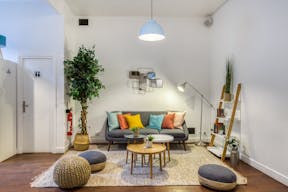 Unique Loft in Bastille - Image 8