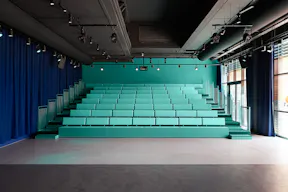 Amazing Space in East - Image 3