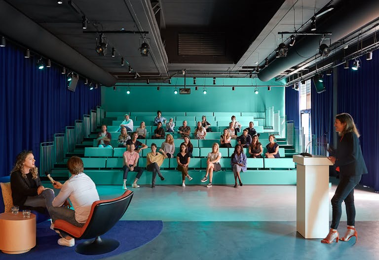 Amazing Space in East - Image 4