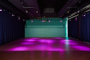 Amazing Space in East - Image 5