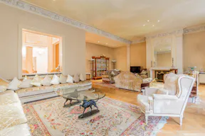 Sublime Apartment near Trocadéro square - Image 0