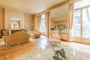 Sublime Apartment near Trocadéro square - Image 2
