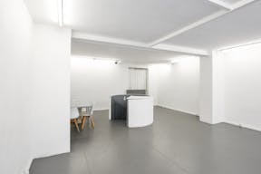 White Box Space in Le Marais - Image 3