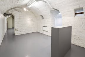 White Box Space in Le Marais - Image 11