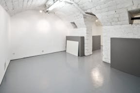 White Box Space in Le Marais - Image 12