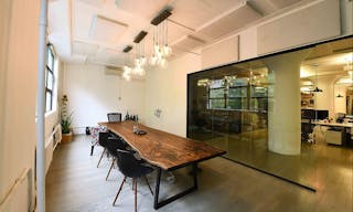 Modern Creative Space Available - Image 0