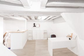 Art Gallery near Saint-Germain-des-Prés - Image 5