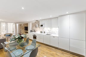 Sublime Space in Le Marais - Image 1