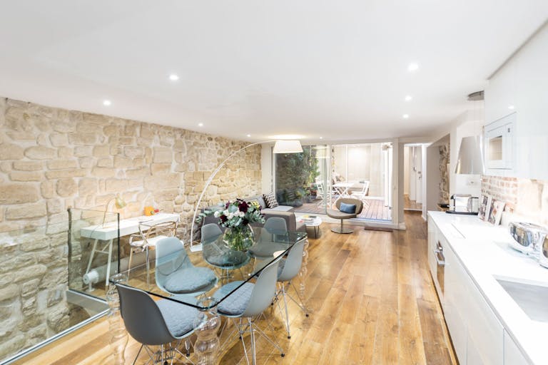 Sublime Space in Le Marais - Image 2