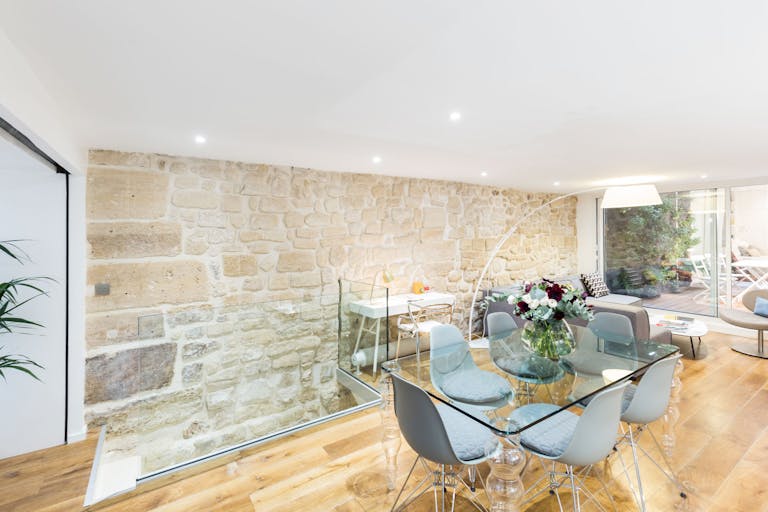 Sublime Space in Le Marais - Image 3