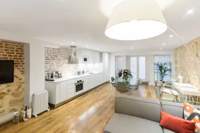 Sublime Space in Le Marais - Image 7