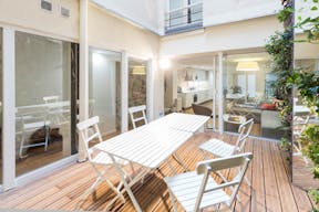 Sublime Space in Le Marais - Image 10