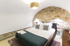 Sublime Space in Le Marais - Image 20