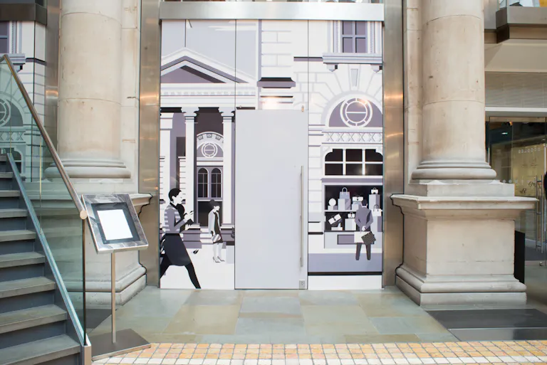 Luxury City Pop Up Boutique - Image 0