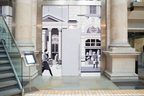 Luxury City Pop Up Boutique - Image 0