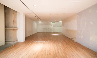 Luxury City Pop Up Boutique - Image 6
