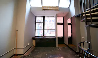 Historic City Pop Up Store - Image 4