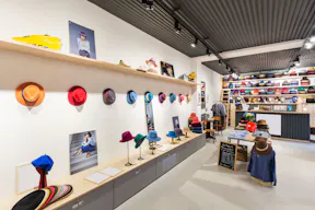 One-of-a-kind space near Malesherbes - Image 1
