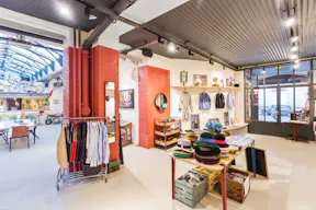 One-of-a-kind space near Malesherbes - Image 4