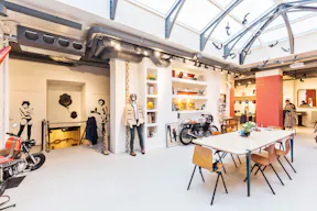 One-of-a-kind space near Malesherbes - Image 7