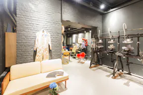 One-of-a-kind space near Malesherbes - Image 10