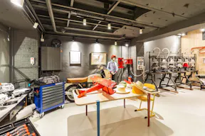 One-of-a-kind space near Malesherbes - Image 13