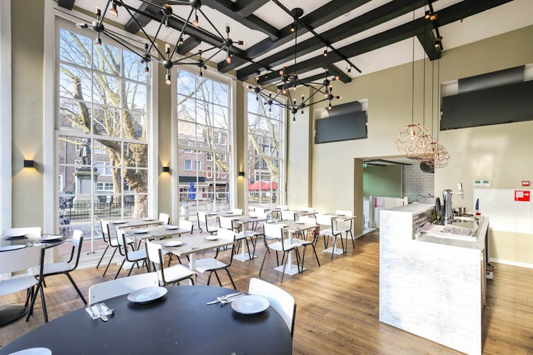 Beautiful Venue On The Canals - Image 4