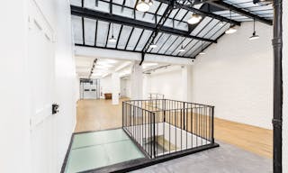 Unique Space near Palais Royal - Image 1